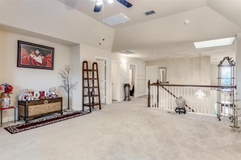 1610 Skyline Drive Garland TX 75043