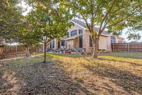1610 Skyline Drive Garland TX 75043