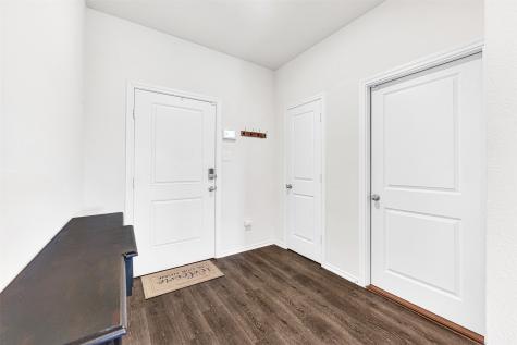 816 Glover Drive Aubrey TX 76227