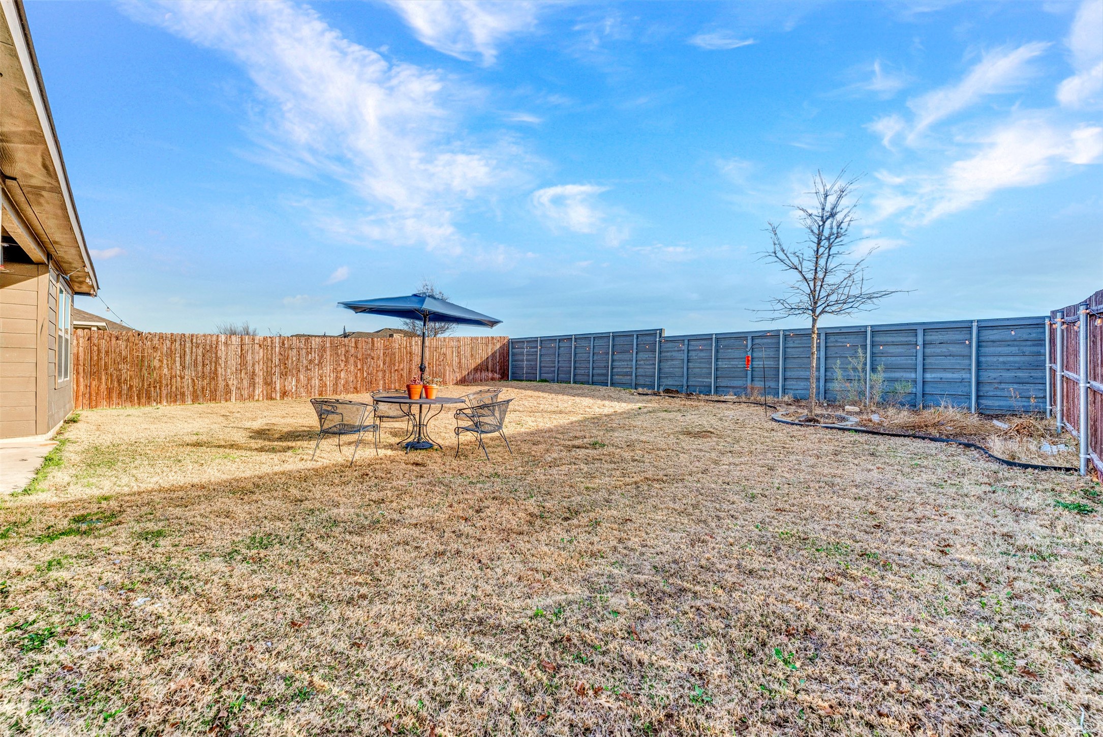 816 Glover Drive Aubrey TX 76227