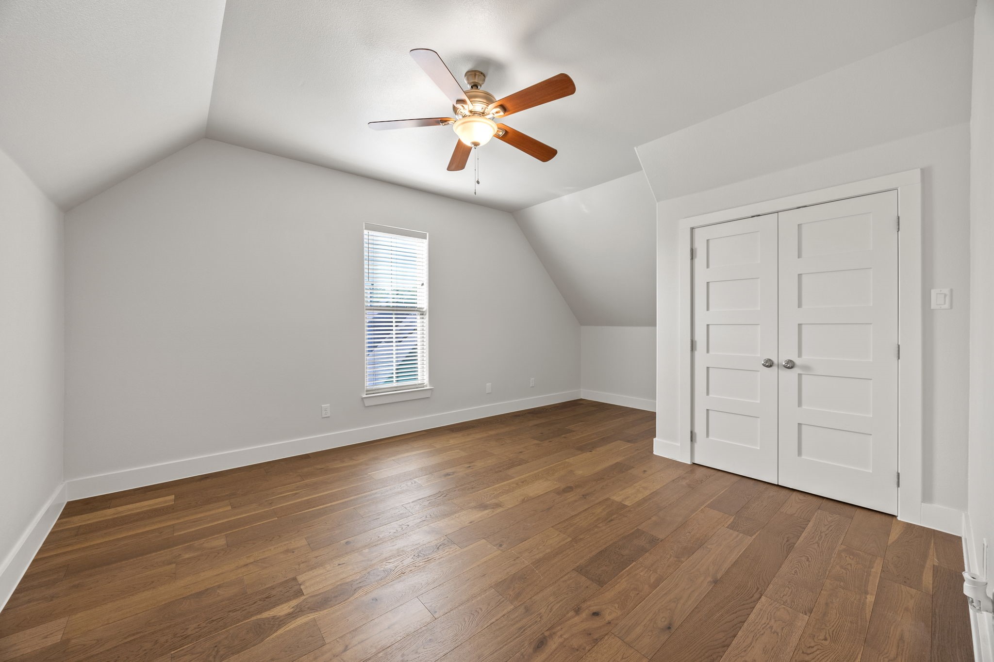 516 Lydia Lane Granbury TX 76049