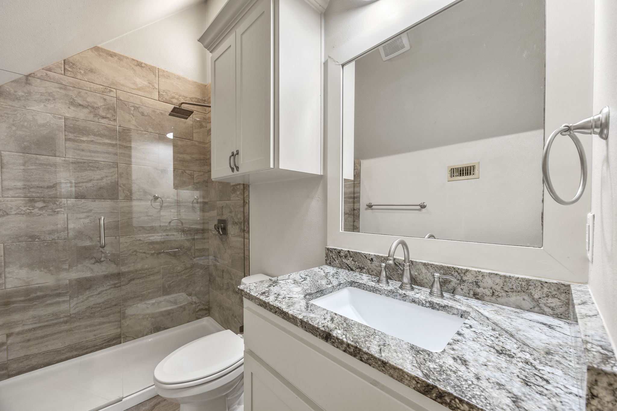 516 Lydia Lane Granbury TX 76049