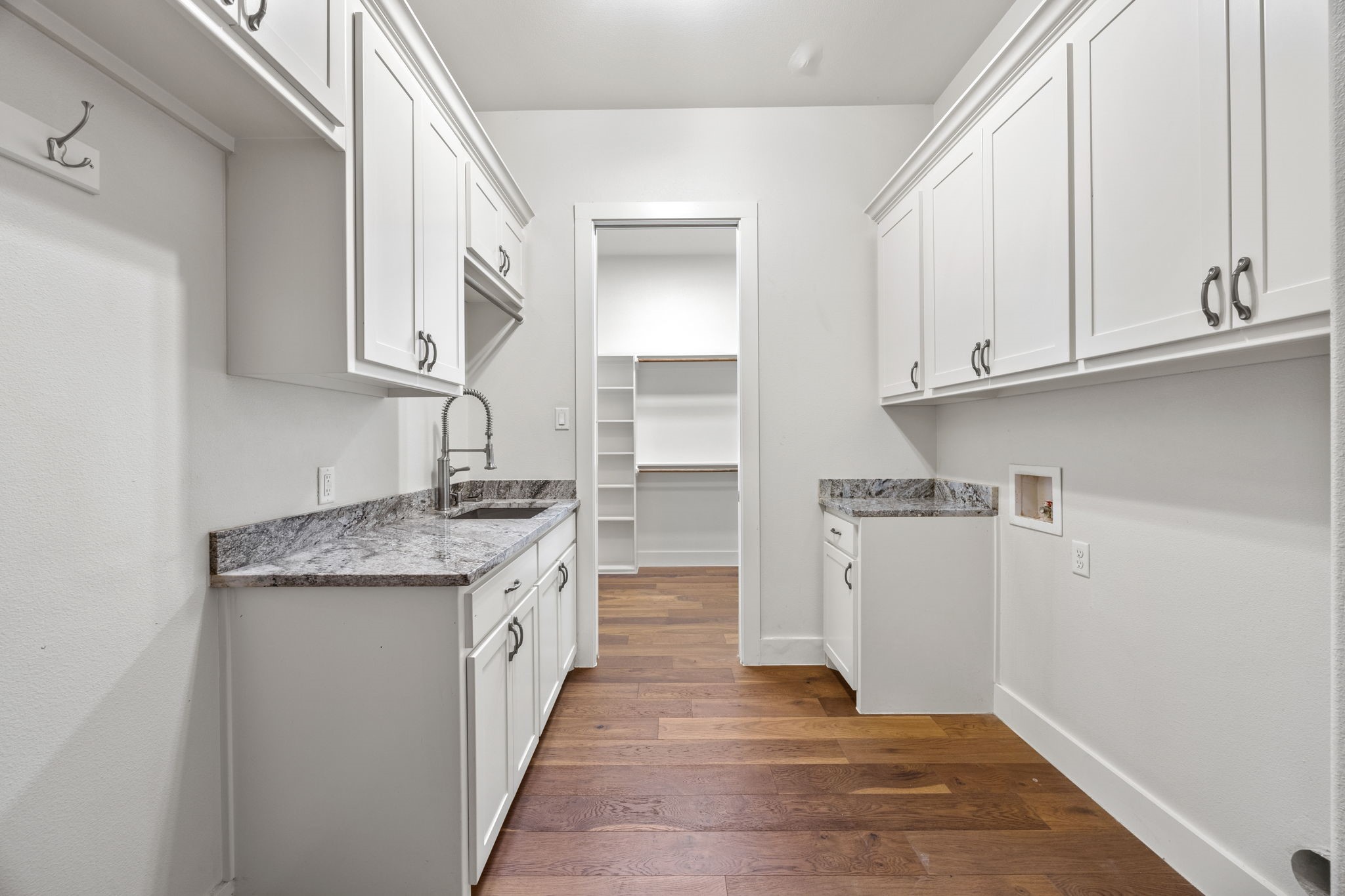 516 Lydia Lane Granbury TX 76049
