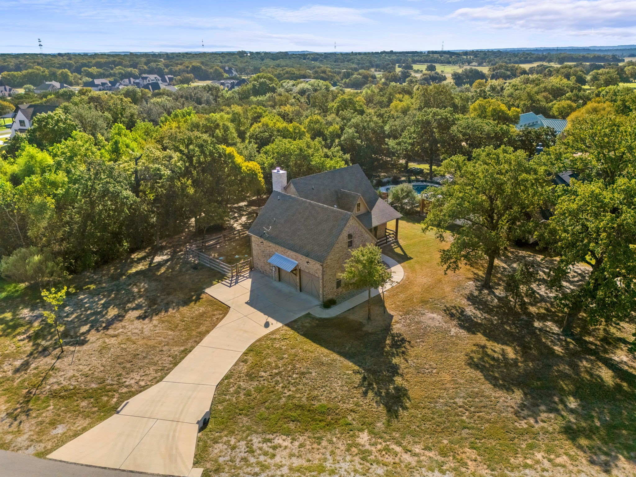 516 Lydia Lane Granbury TX 76049