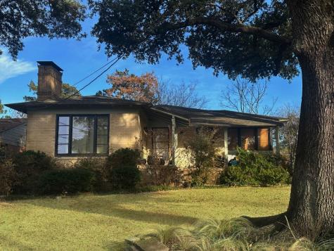 920 Bison Trail Dallas TX 75208