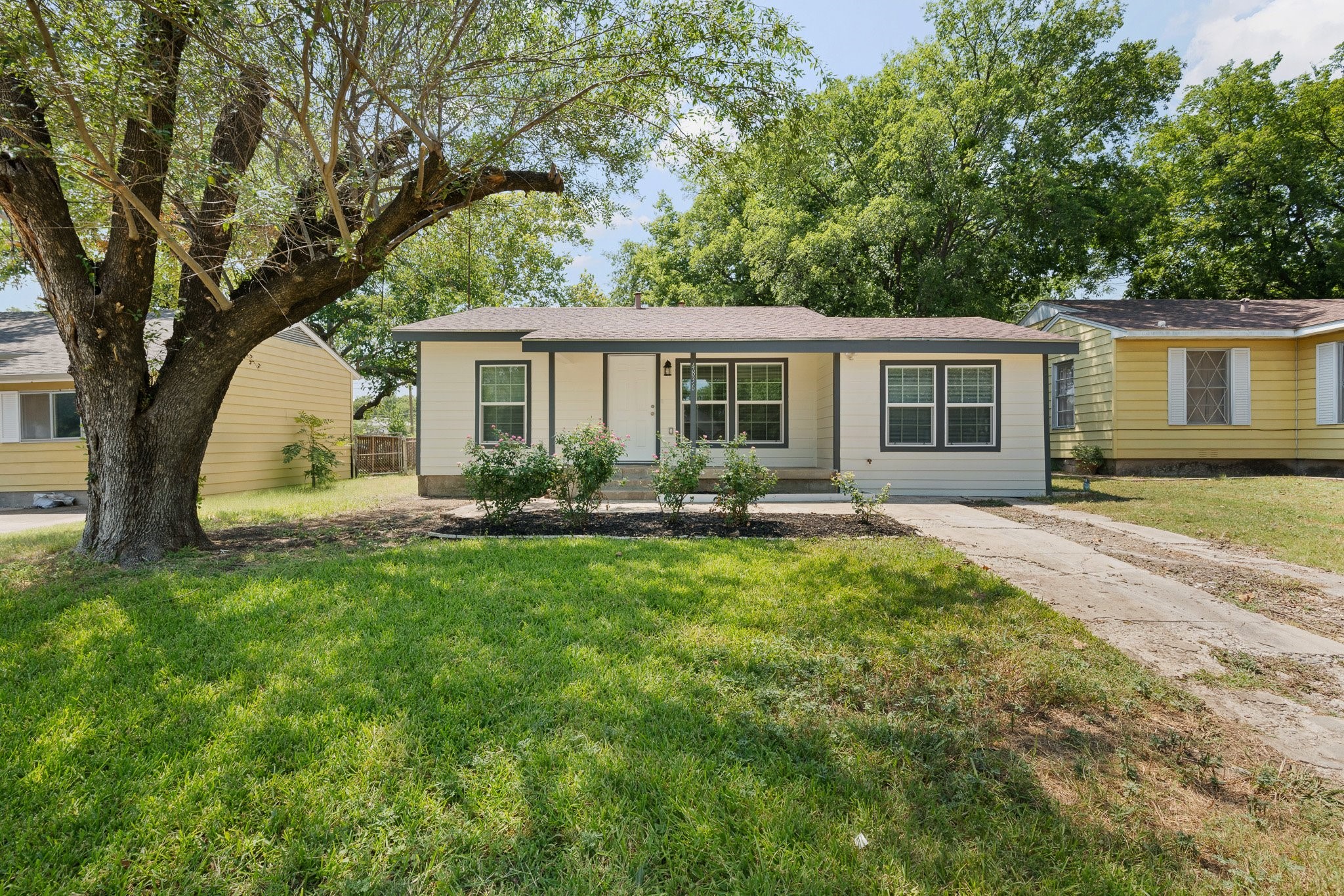 4836 Sandage Avenue Fort Worth TX 76115