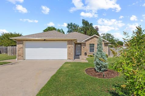 106 Westwood Court Bonham TX 75418