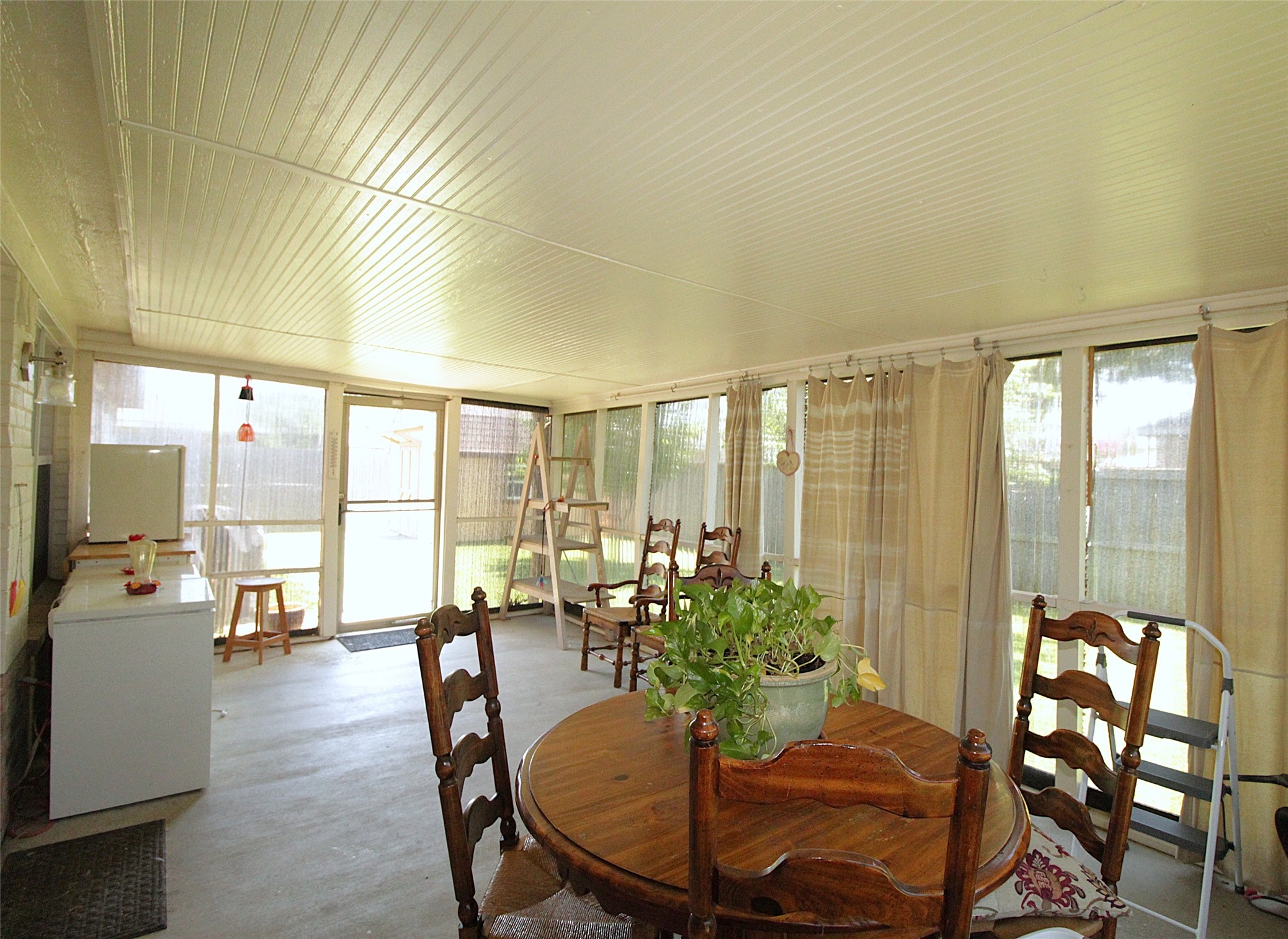 501 Barbara Jean Lane Burleson TX 76028