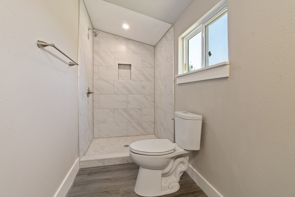 3607 NW County Road 1100 Corsicana TX 75110