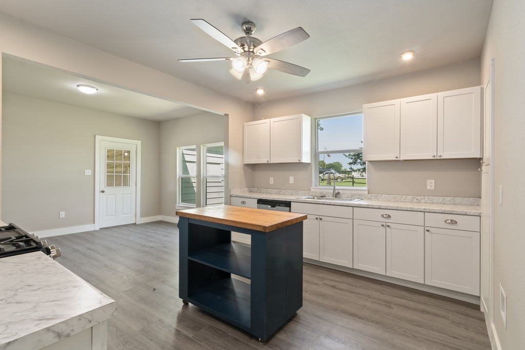 3607 NW County Road 1100 Corsicana TX 75110