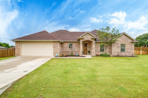 3102 Crockett Street Granbury TX 76049