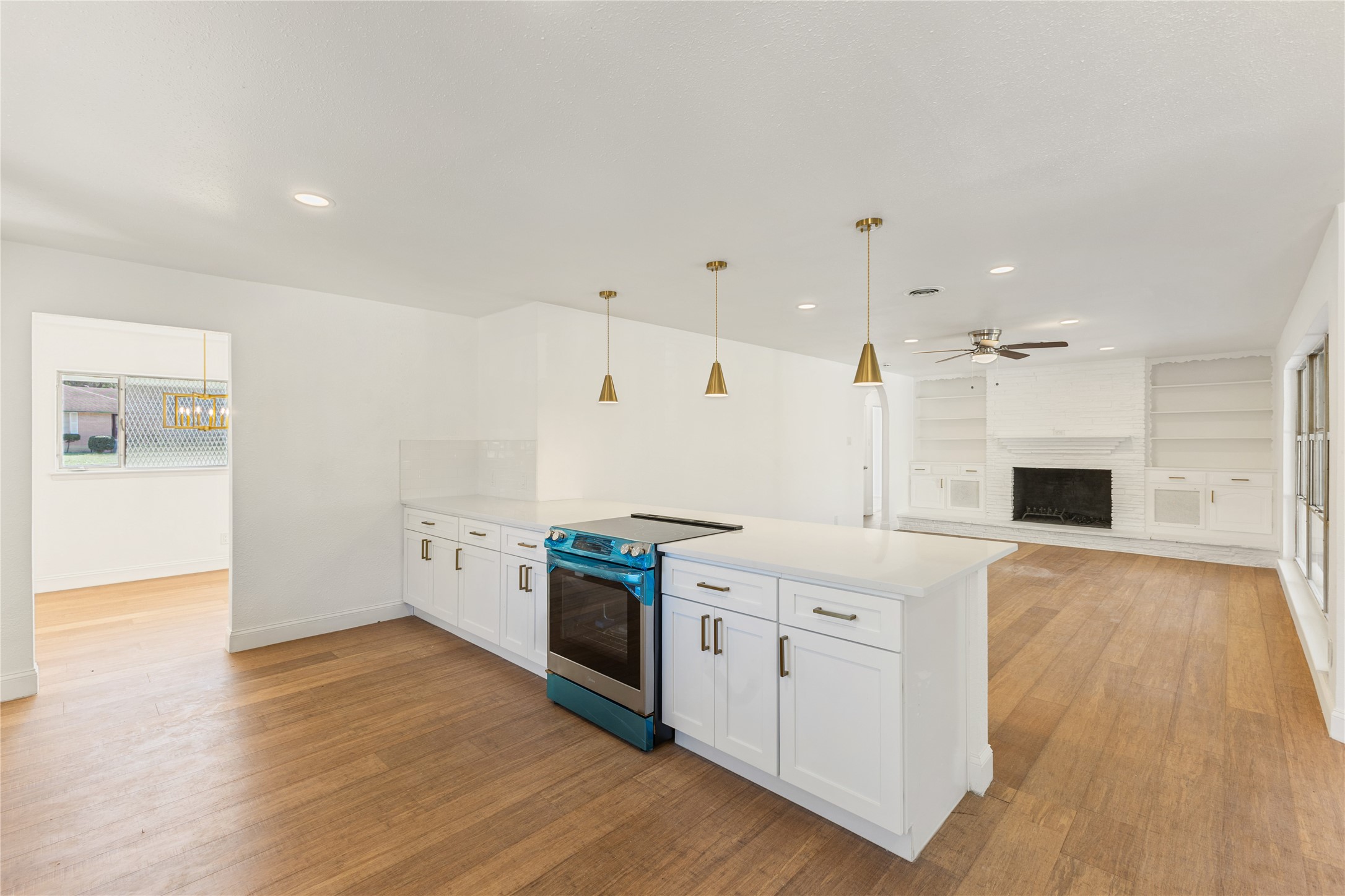 817 Brook Valley Lane Dallas TX 75232