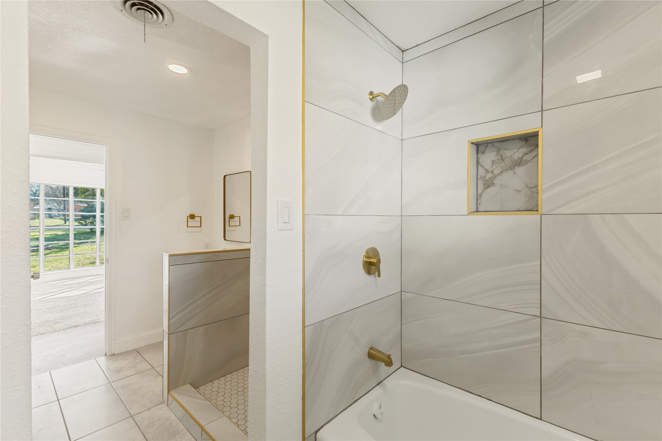 817 Brook Valley Lane Dallas TX 75232