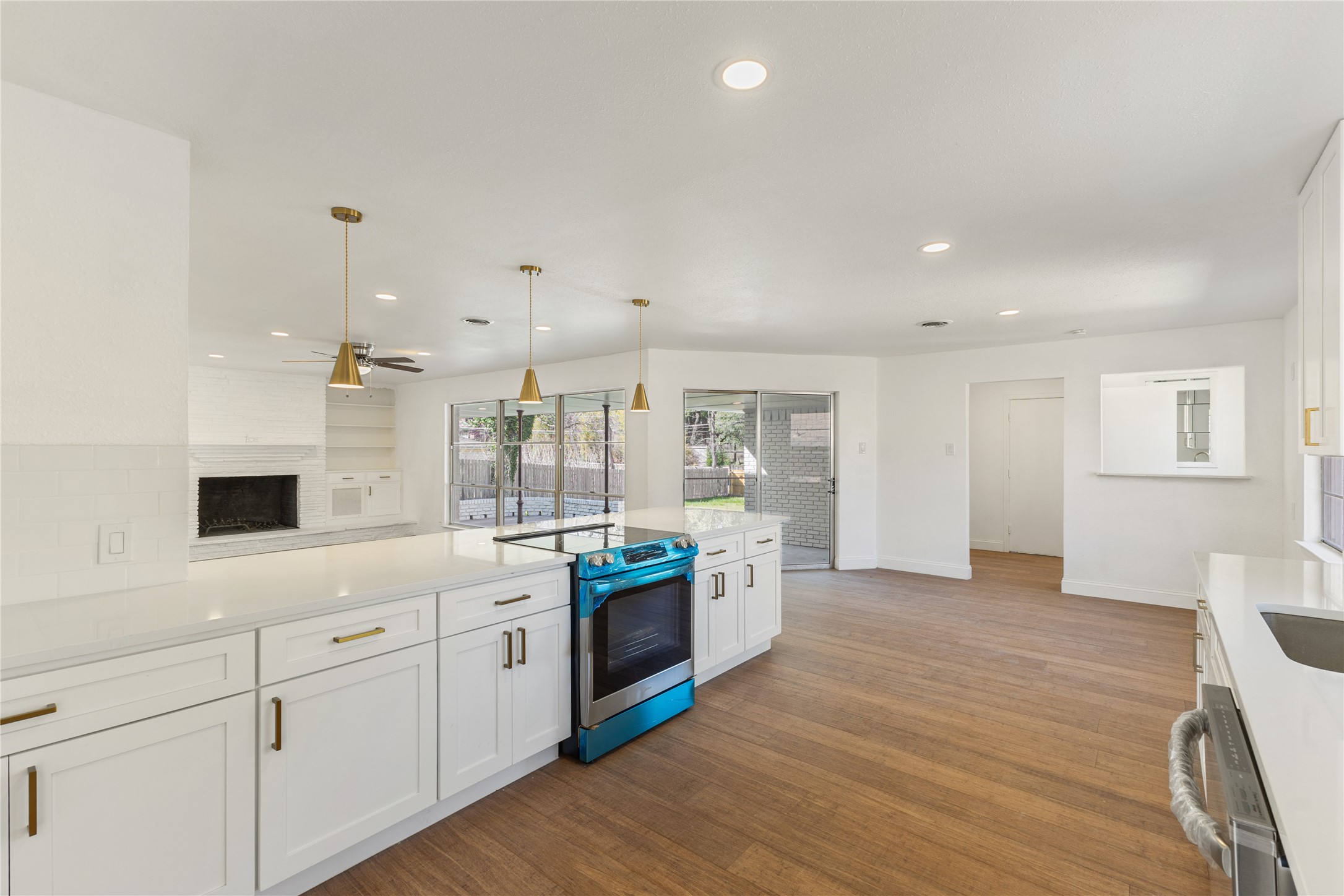 817 Brook Valley Lane Dallas TX 75232