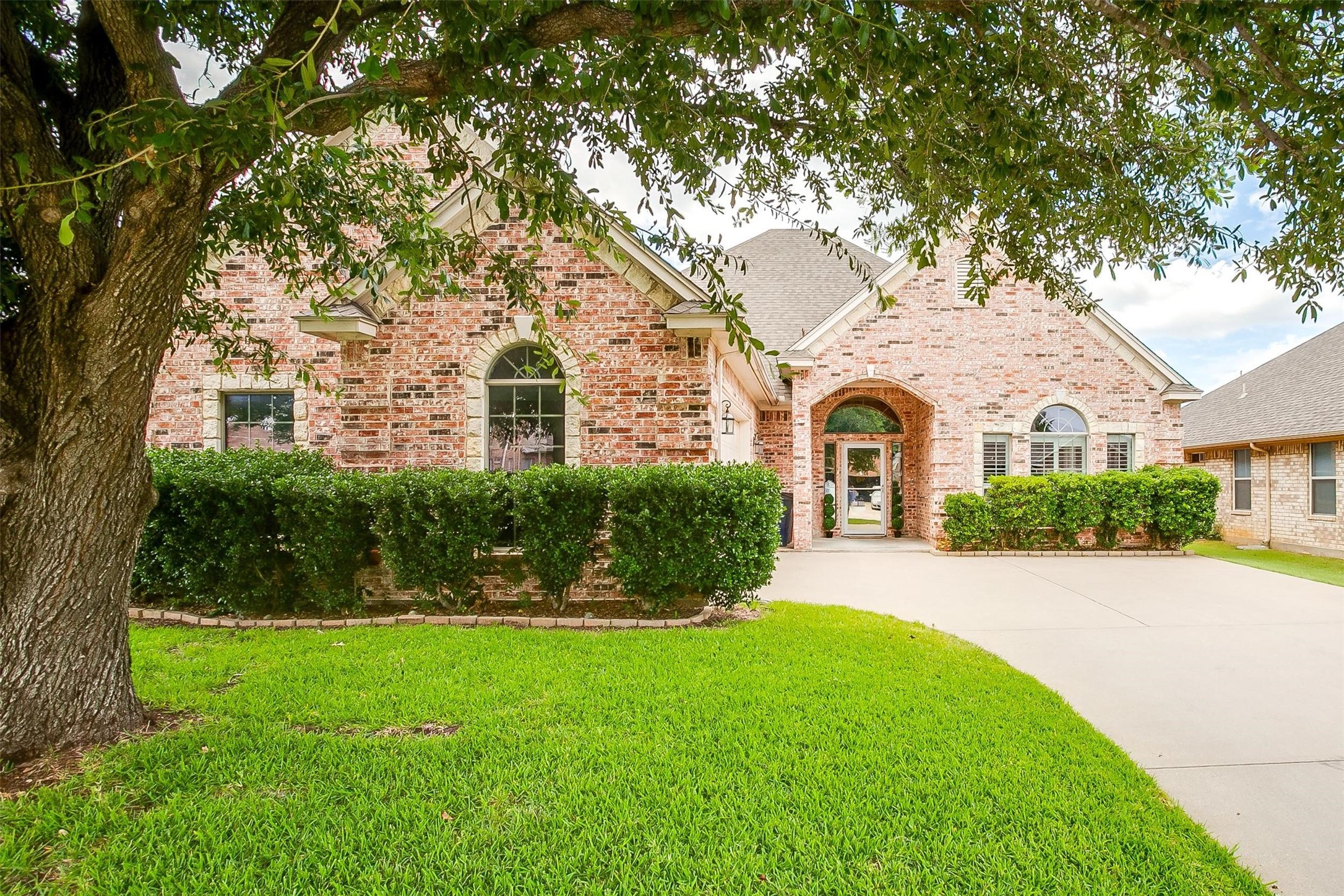 5513 Milford Drive Fort Worth TX 76137