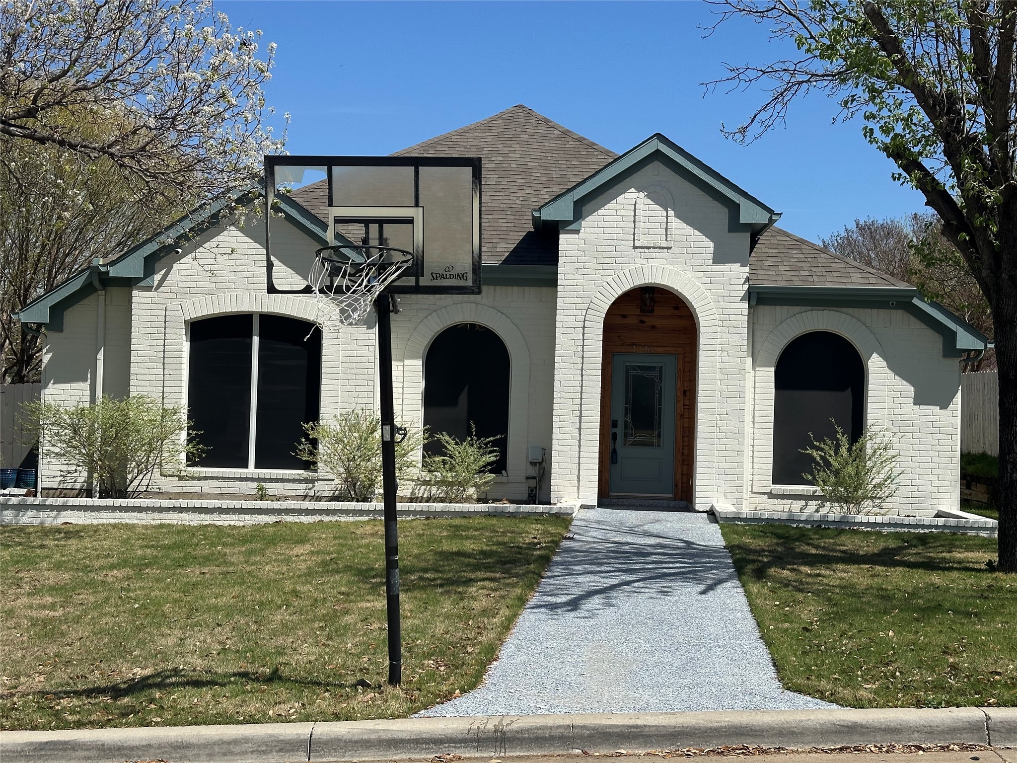 1216 Bold Forbes Drive Grand Prairie TX 75052