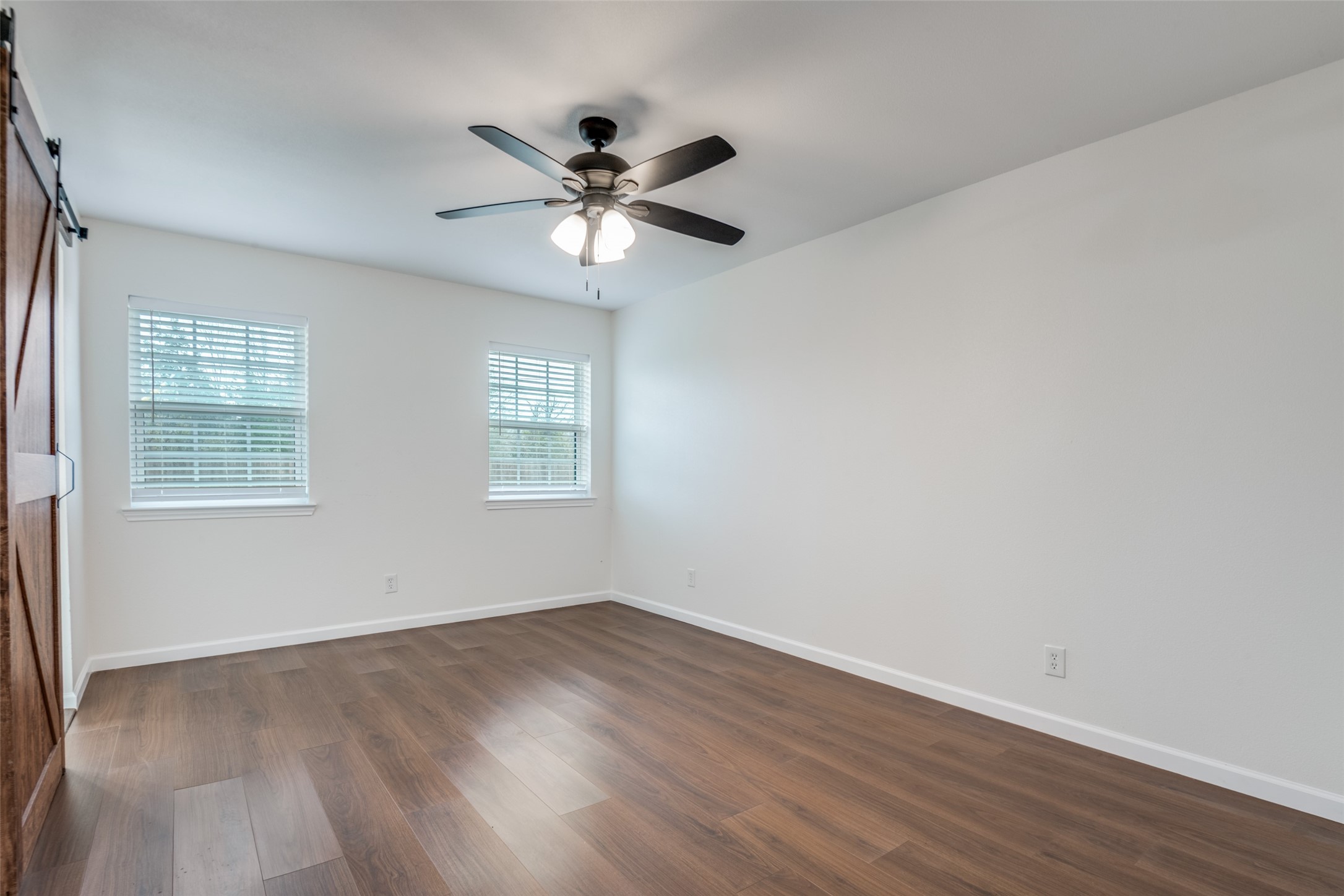 1055 Wright Street Terrell TX 75160