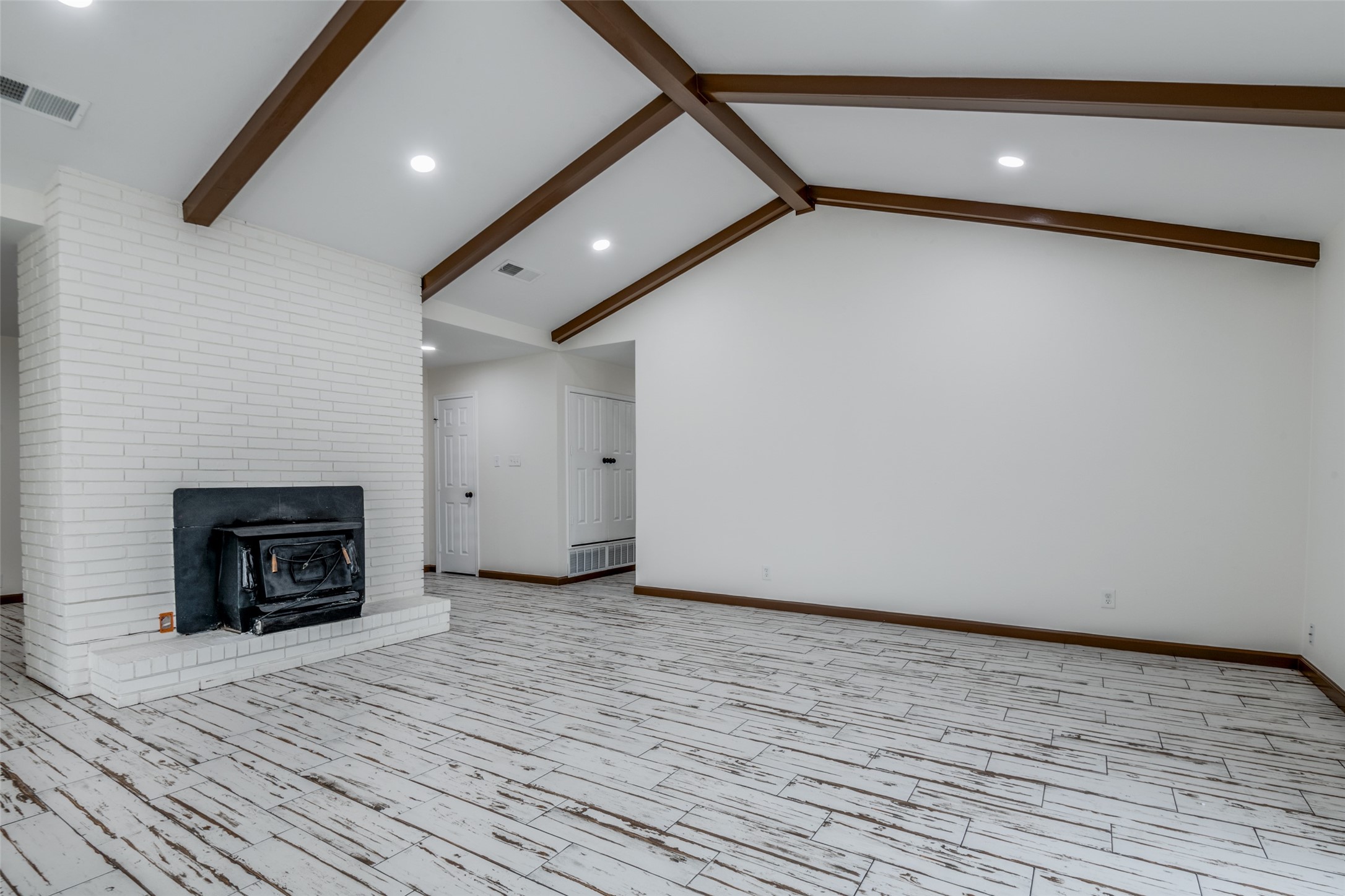 1055 Wright Street Terrell TX 75160