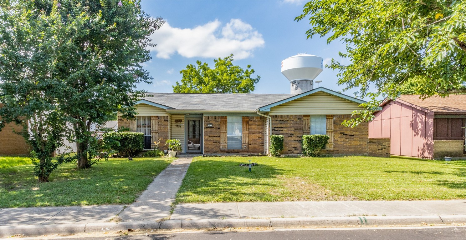 903 Wandering Way Drive Allen TX 75002