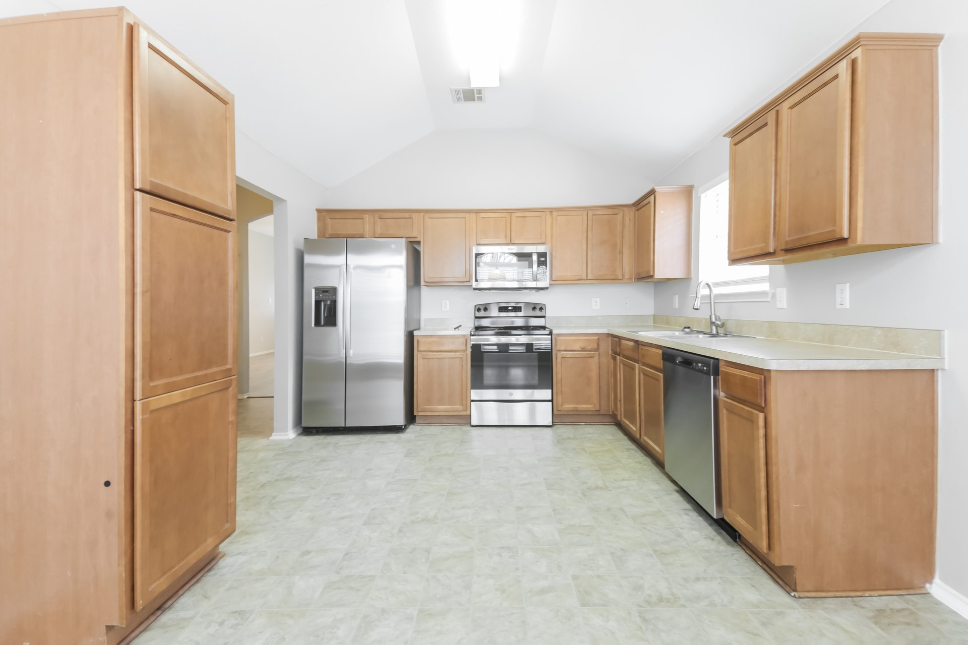 2049 Hollow Creek Drive Dallas TX 75253