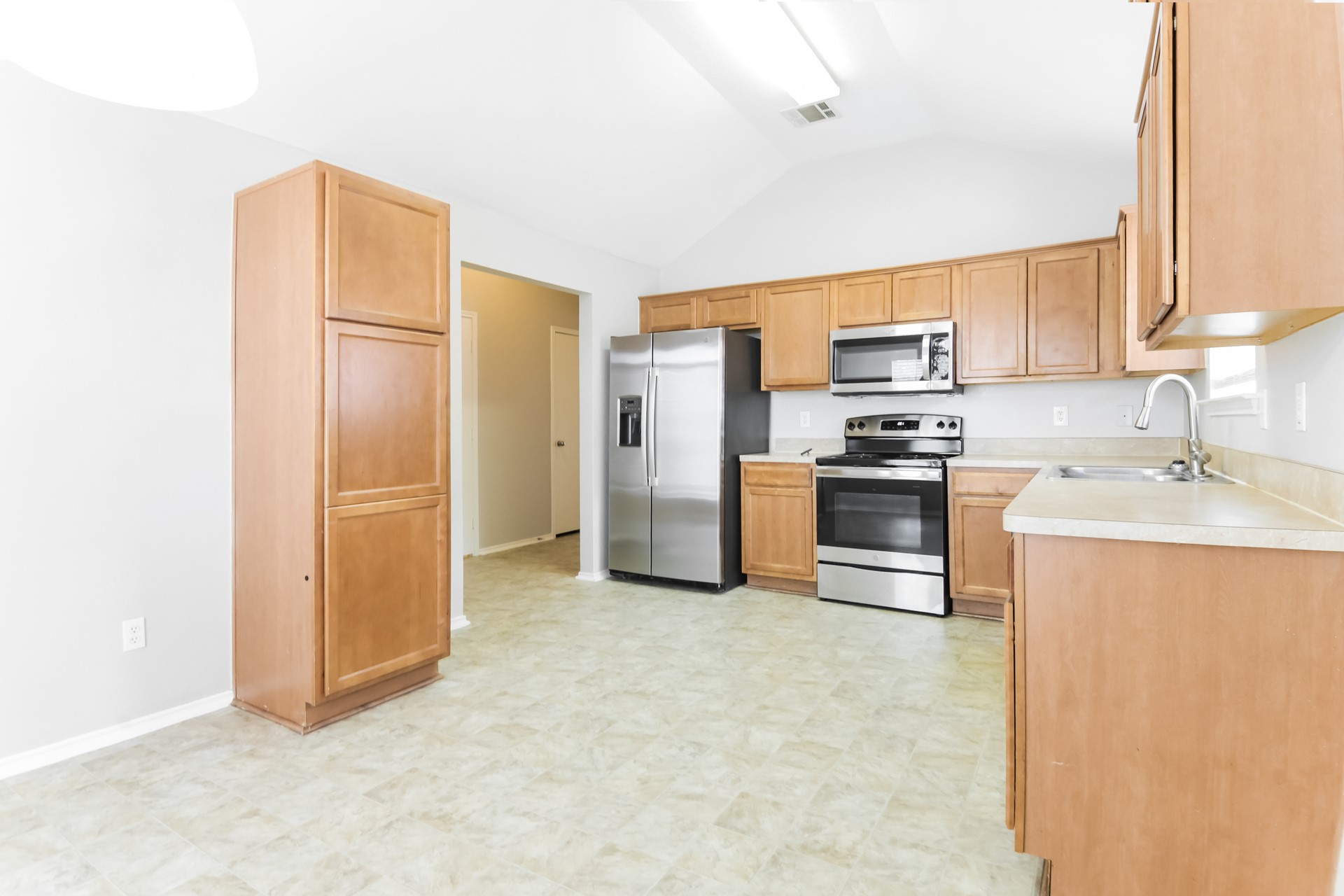 2049 Hollow Creek Drive Dallas TX 75253