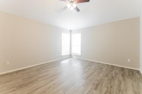 2049 Hollow Creek Drive Dallas TX 75253