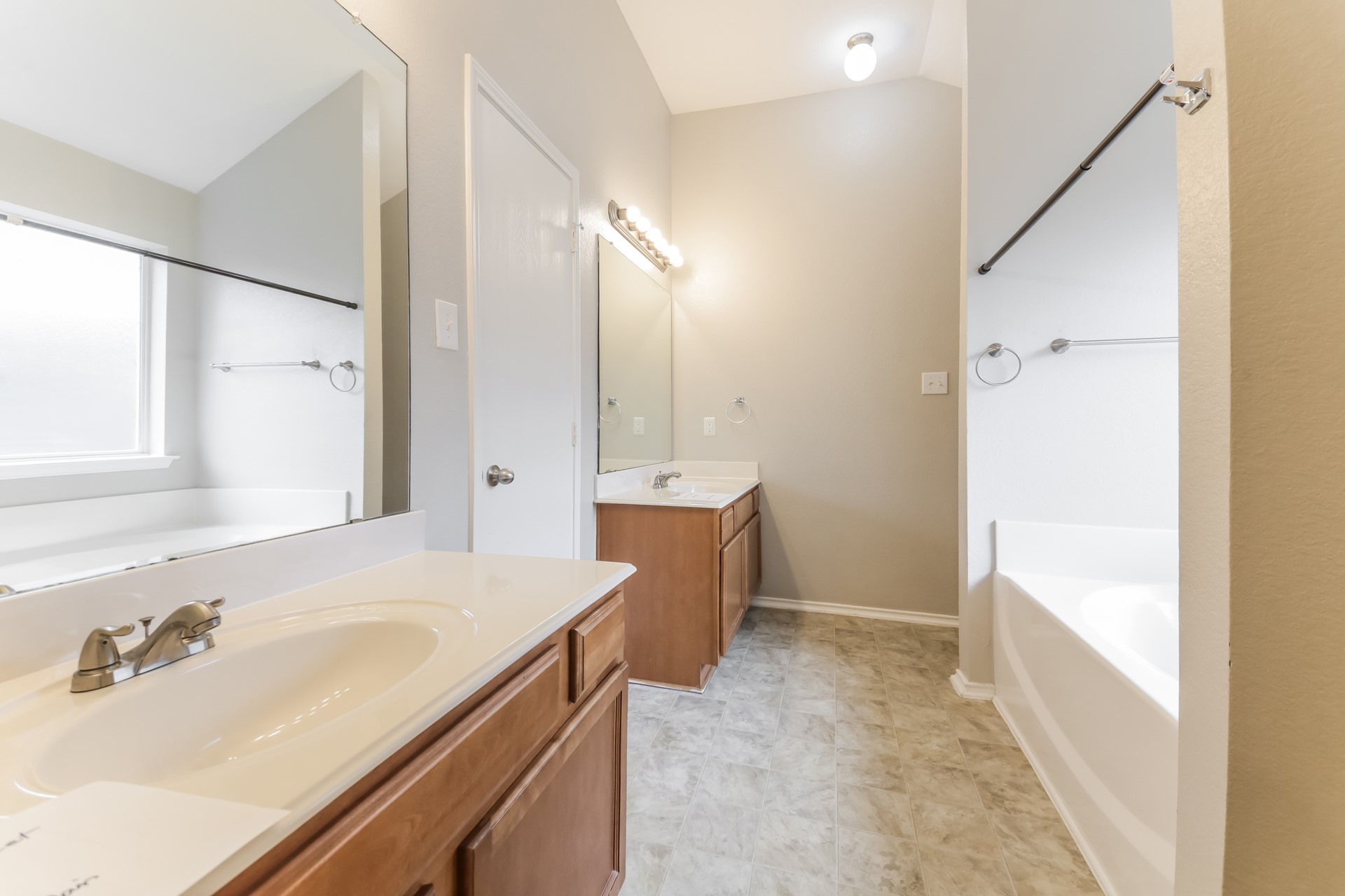 2049 Hollow Creek Drive Dallas TX 75253