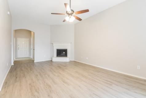 2049 Hollow Creek Drive Dallas TX 75253