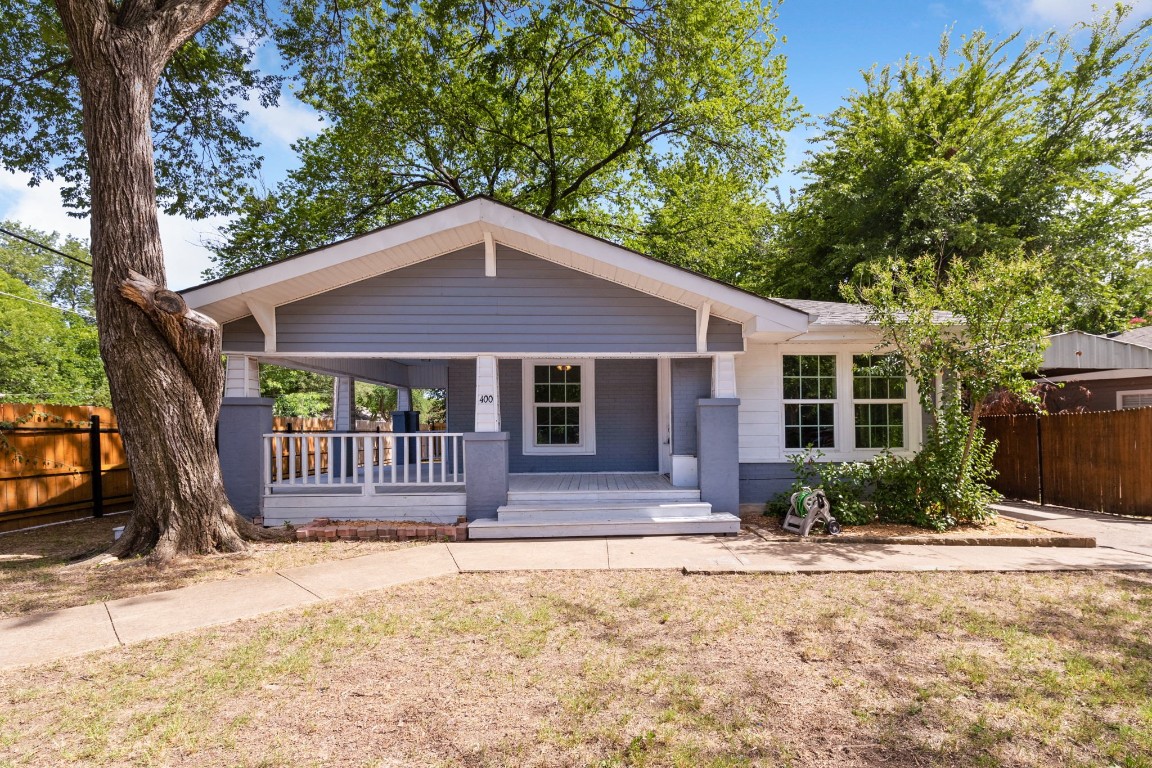 400 W Pembroke Avenue Dallas TX 75208