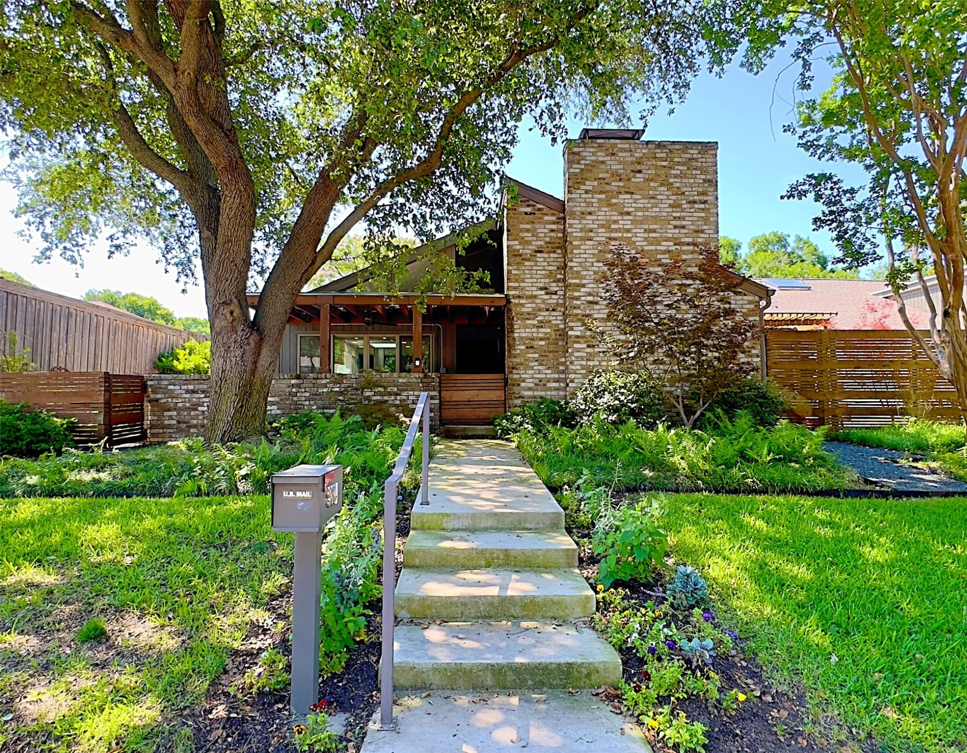 9604 Summerhill Lane Dallas TX 75238