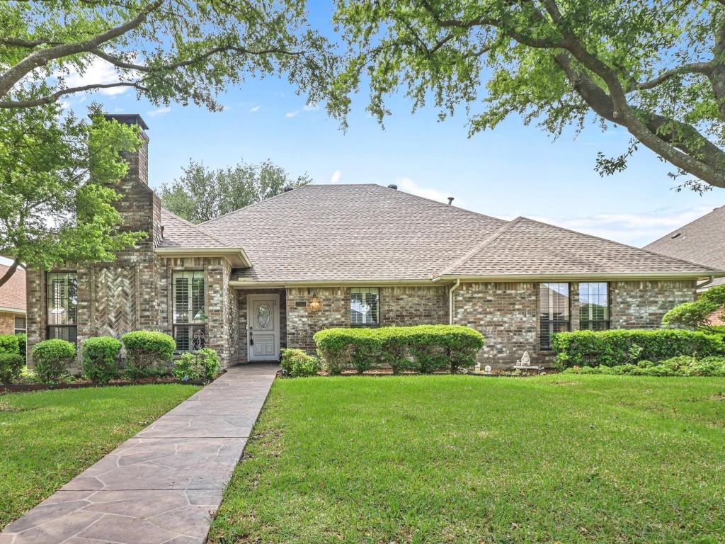 2554 Honeysuckle Drive Richardson TX 75082