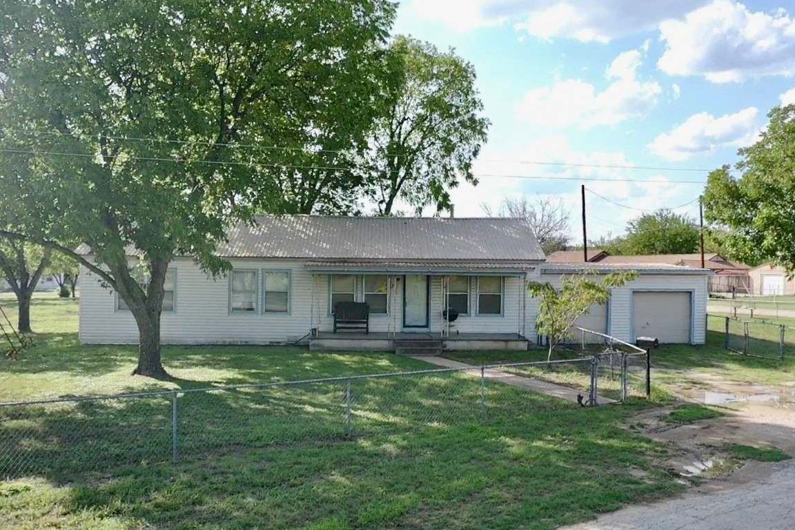 1602 SW 10th Avenue Mineral Wells TX 76067