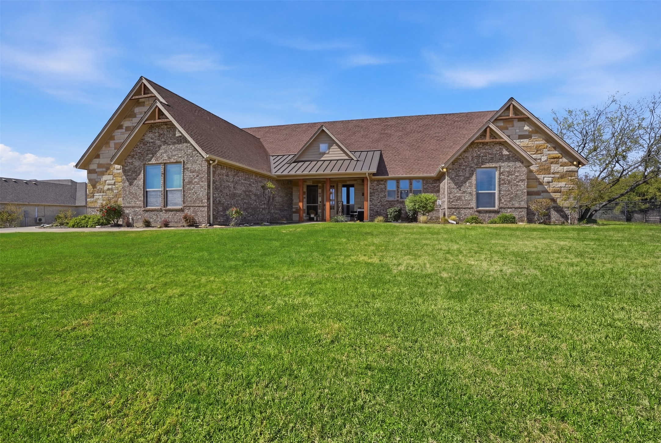 3832 Legend Trail Granbury TX 76049