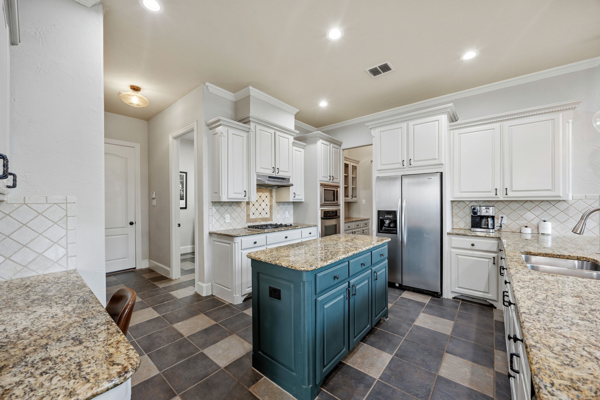 959 Terrace Drive Lantana TX 76226