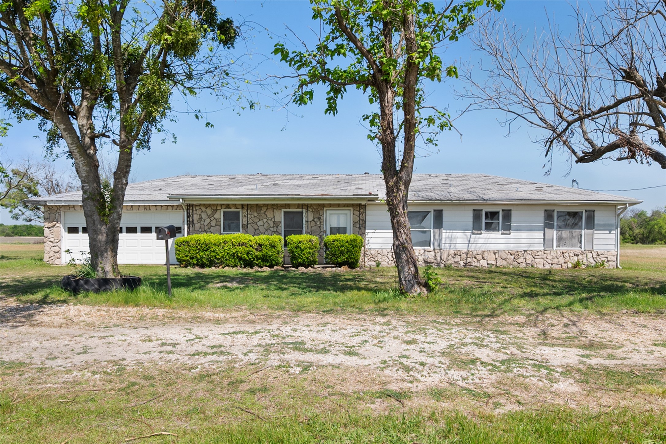 627 Fm 633 Kerens TX 75144