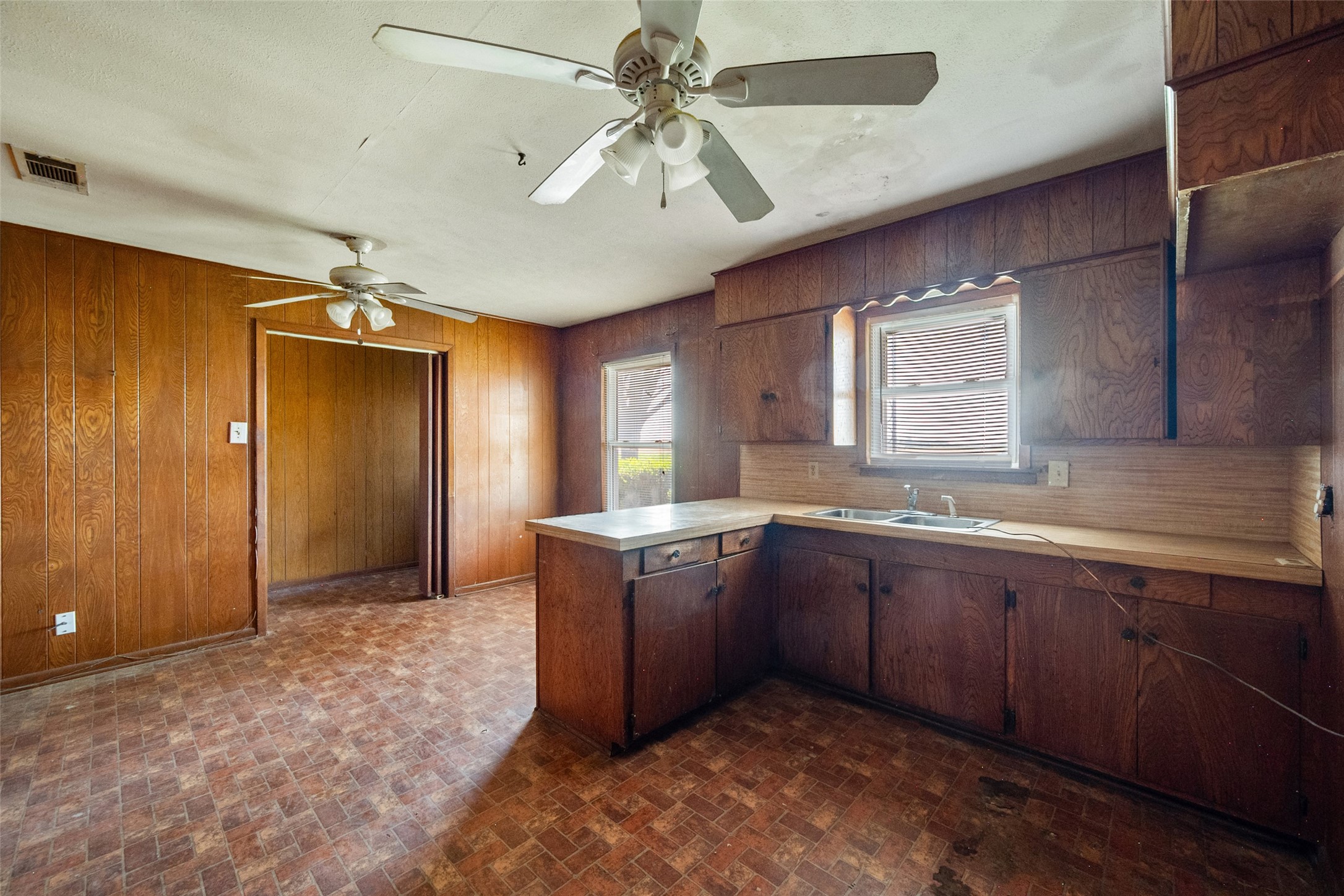 627 Fm 633 Kerens TX 75144