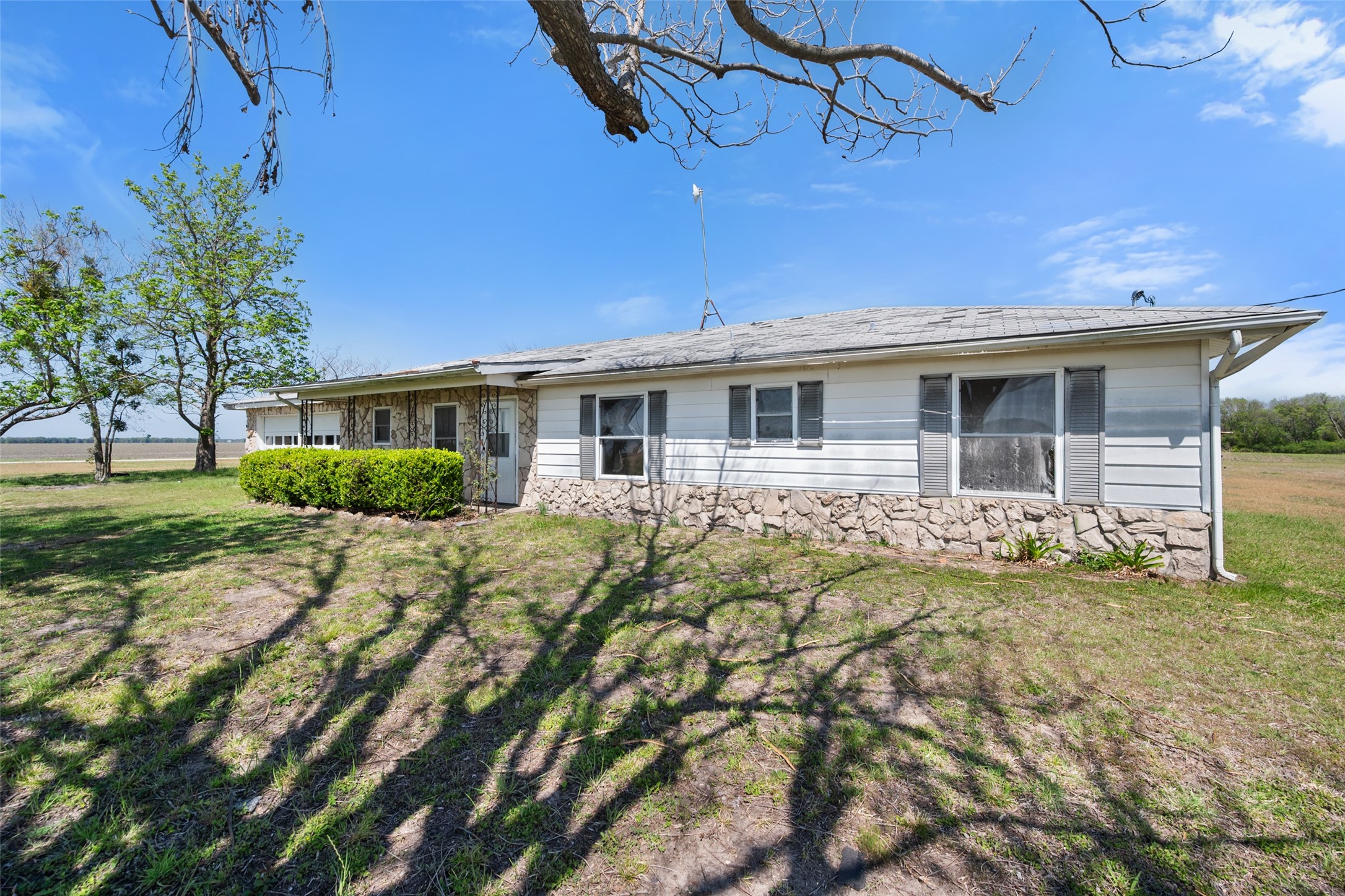 627 Fm 633 Kerens TX 75144