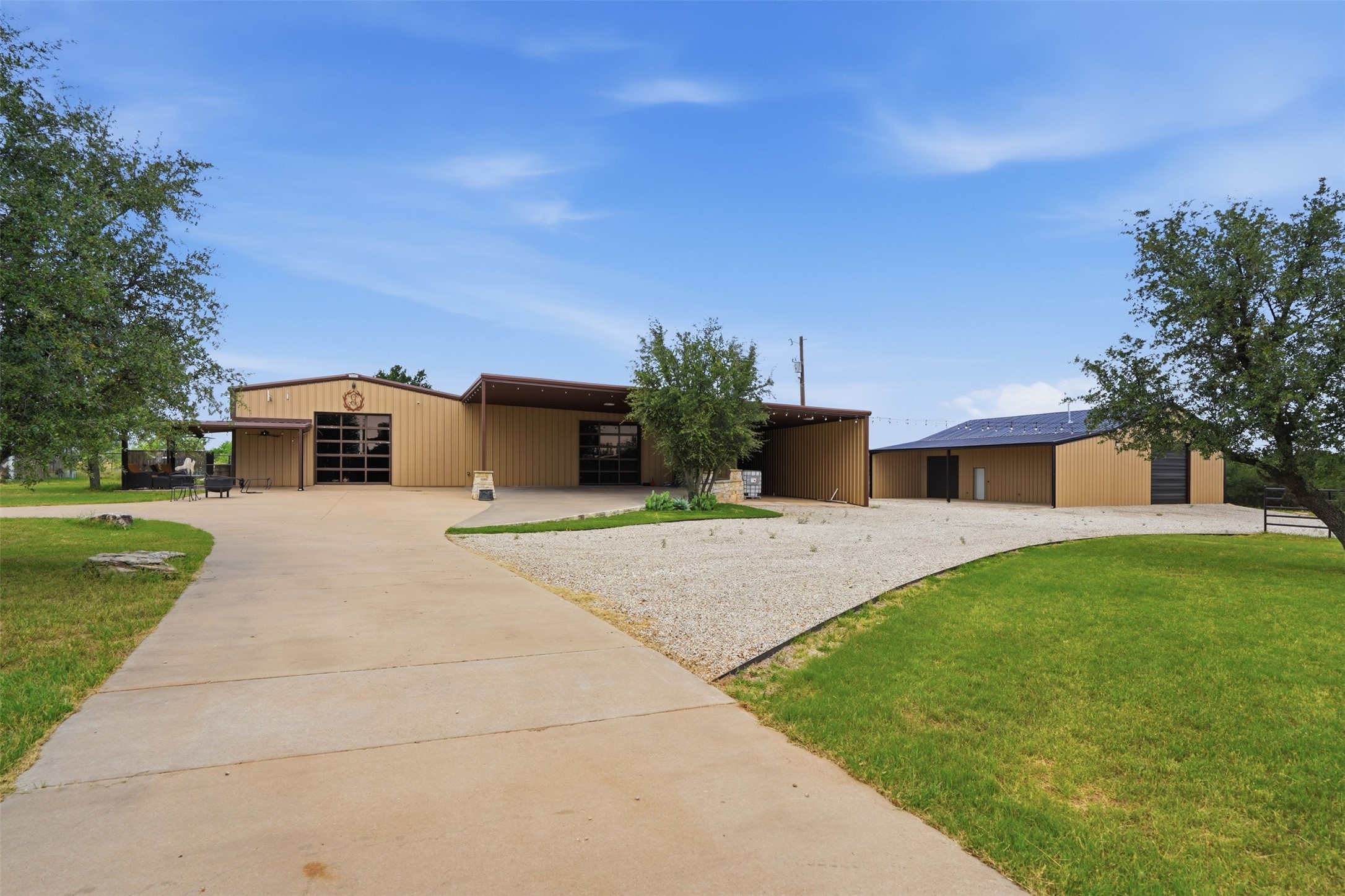 1083 Antler Drive Strawn TX 76475