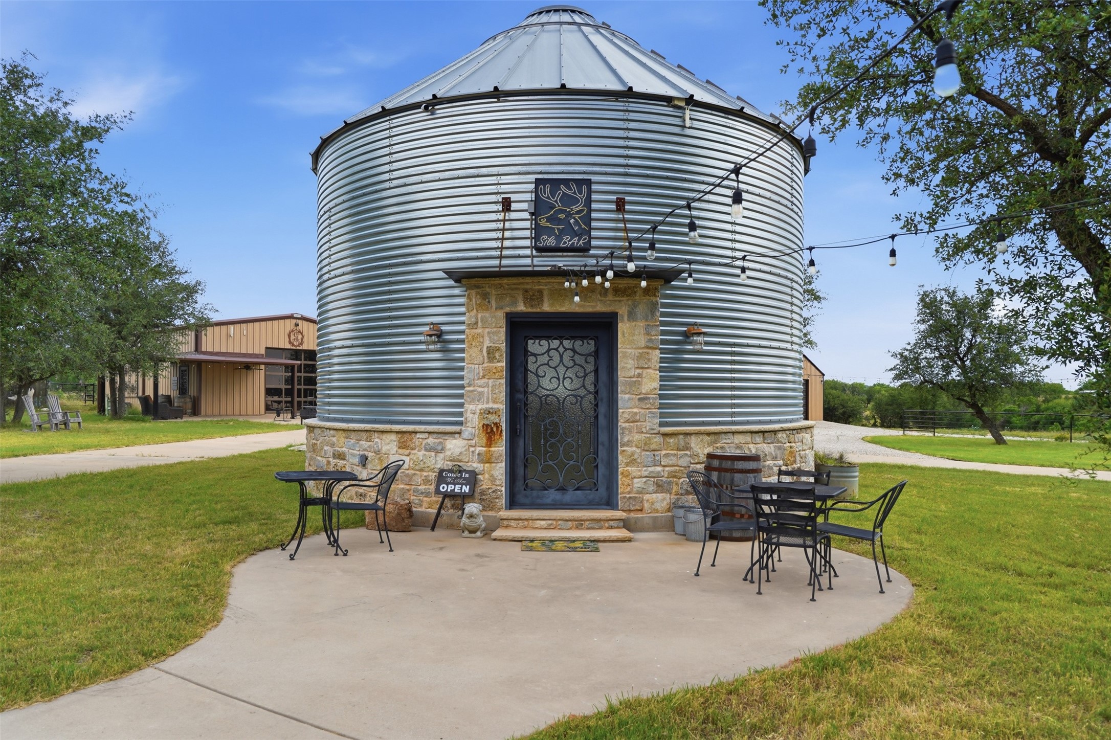 1083 Antler Drive Strawn TX 76475