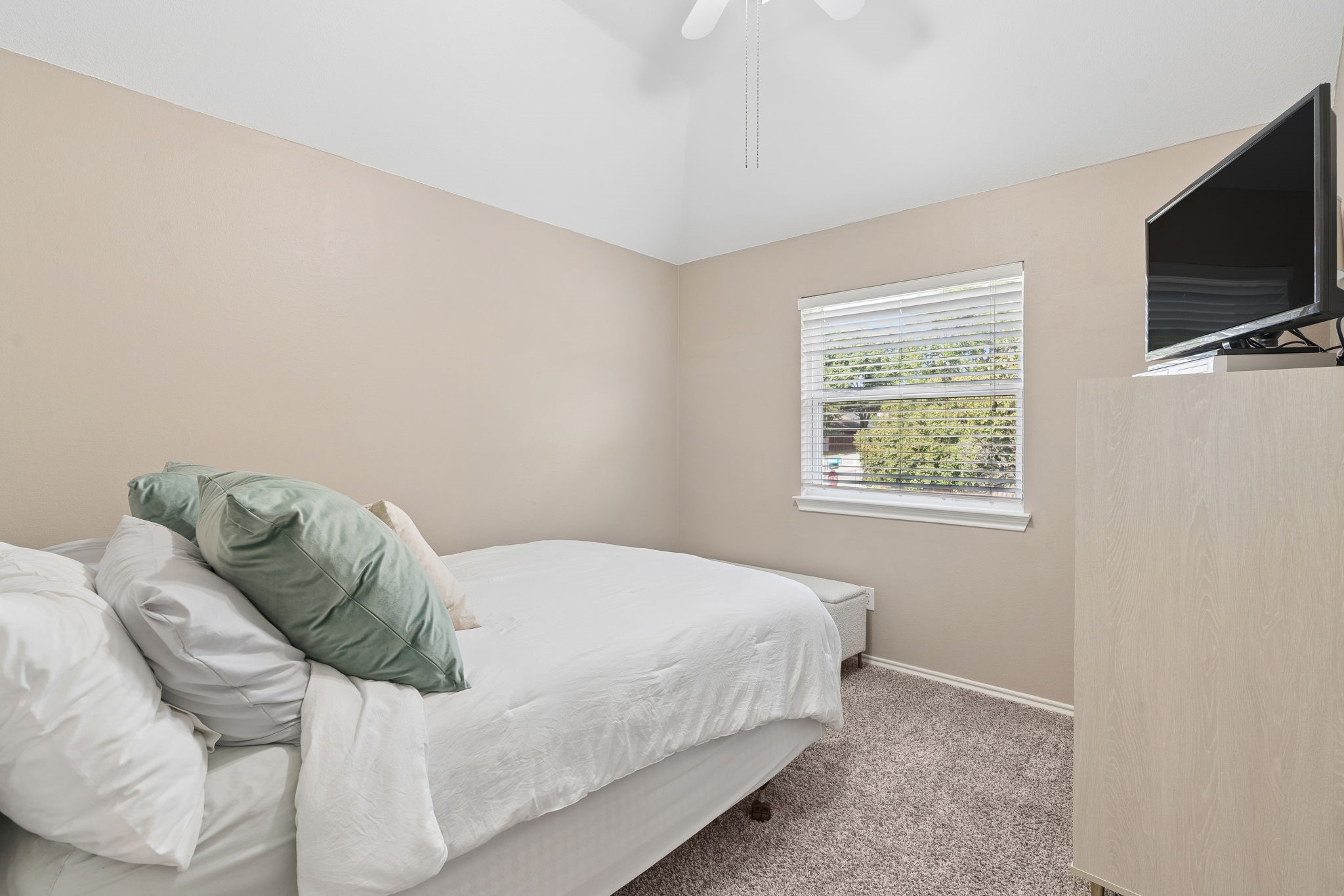 1552 Dublin Circle Grapevine TX 76051