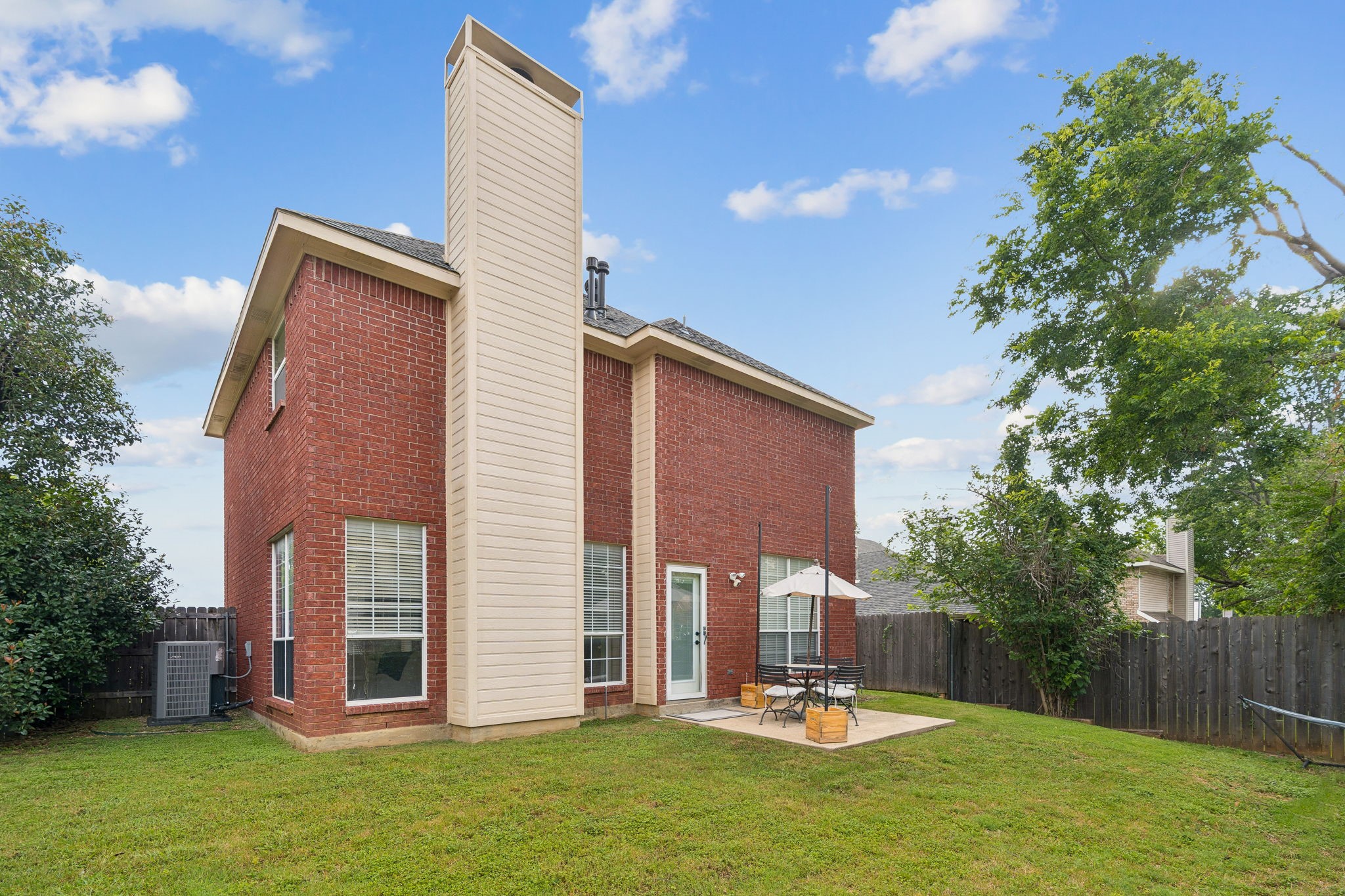 1552 Dublin Circle Grapevine TX 76051