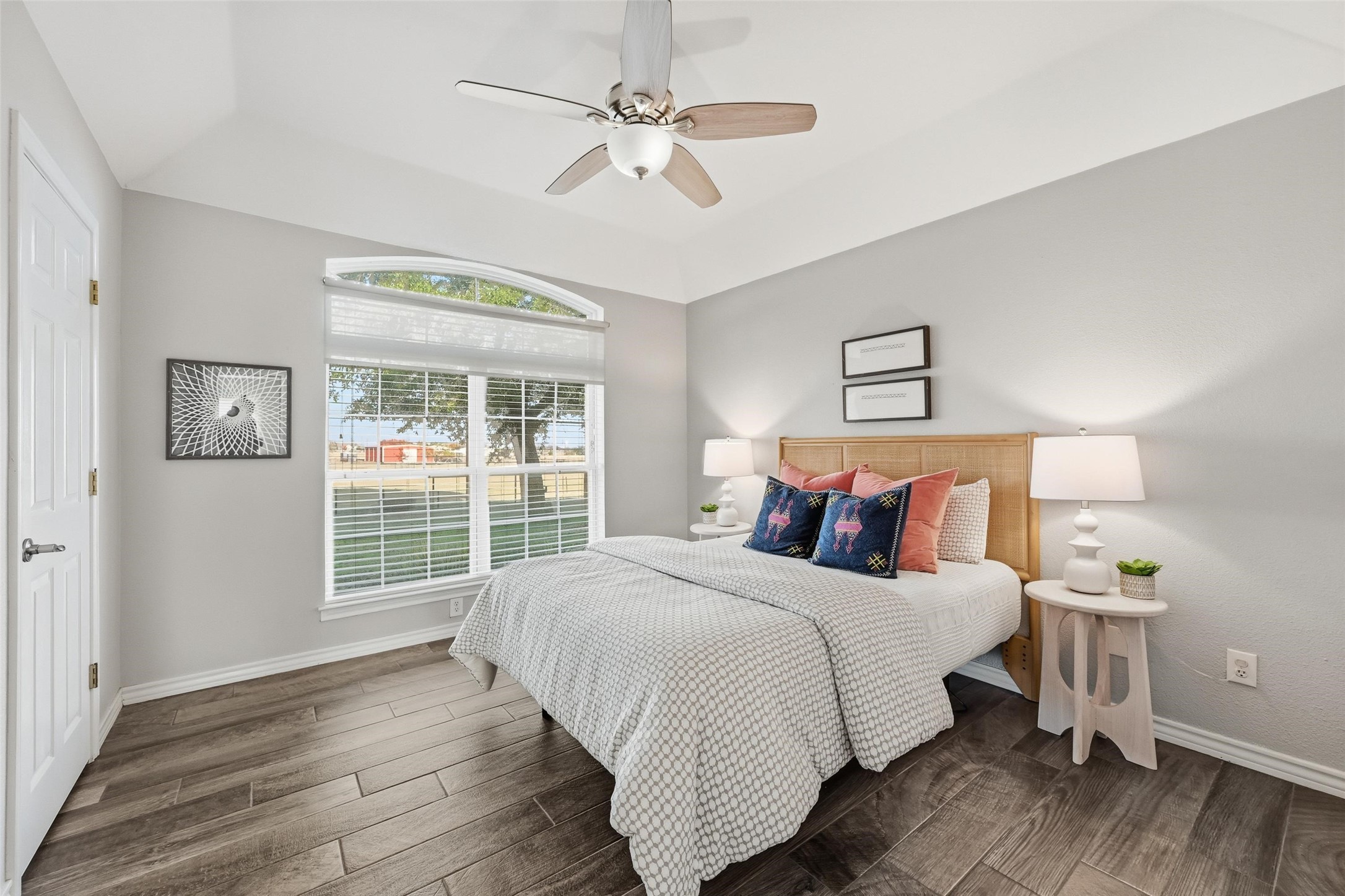 2701 Hulen Street Burleson TX 76028