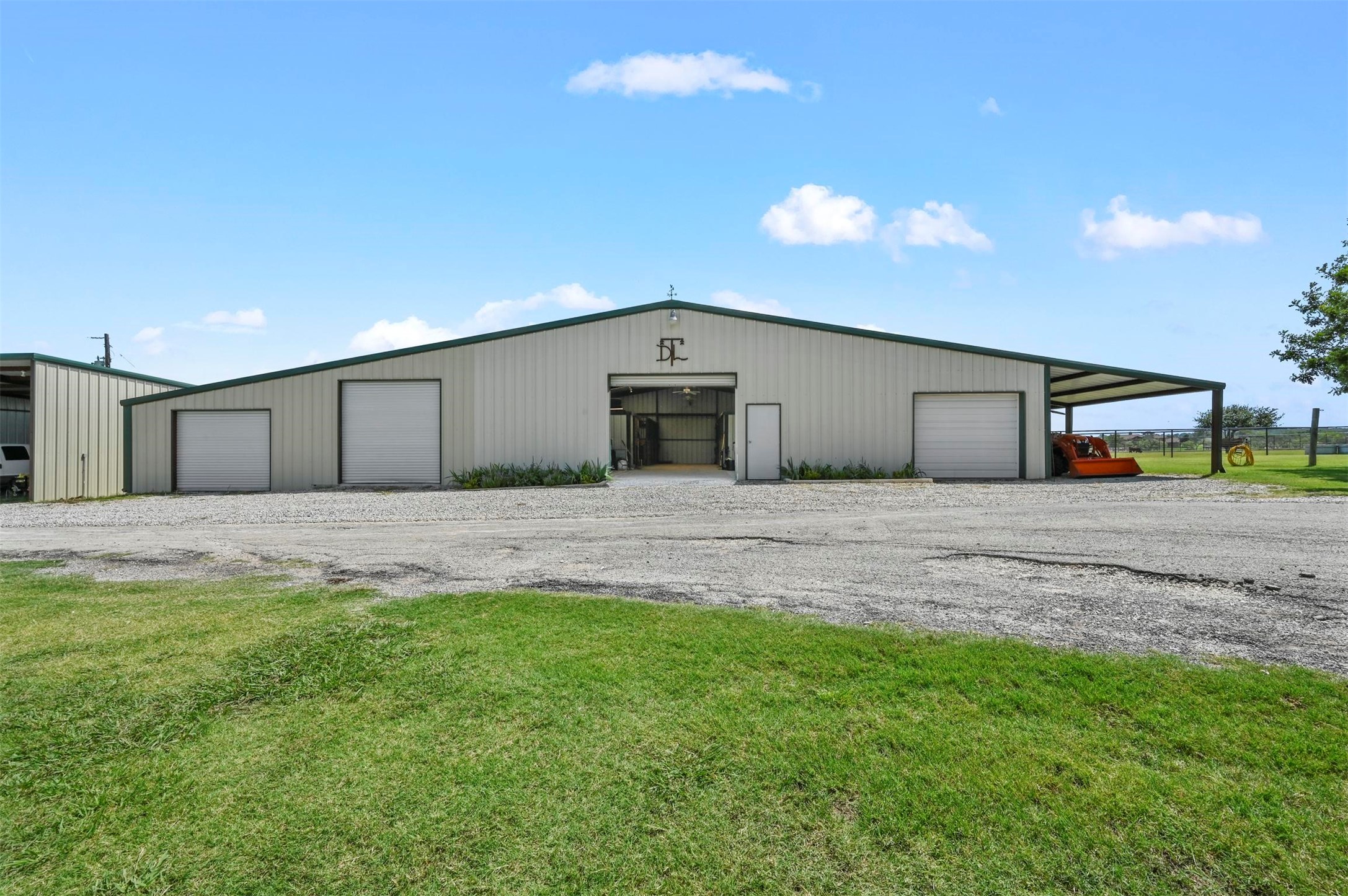 2701 Hulen Street Burleson TX 76028