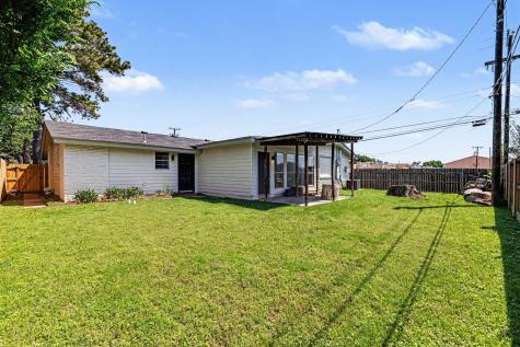 1702 Bristol Court N Irving TX 75062