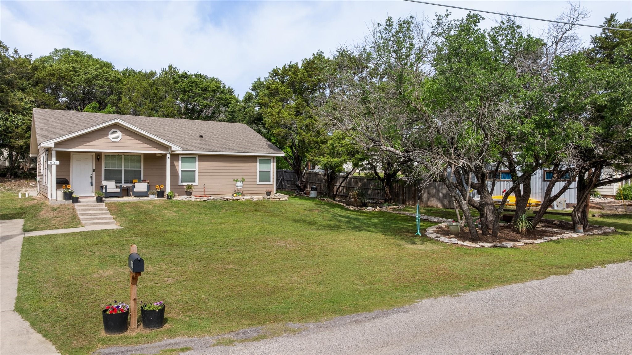 807 Rock Harbor Drive Granbury TX 76048
