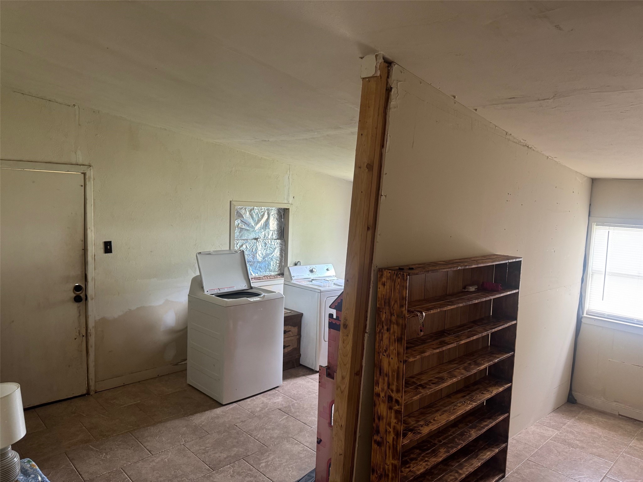 812 Cedarcrest Drive Tool TX 75143
