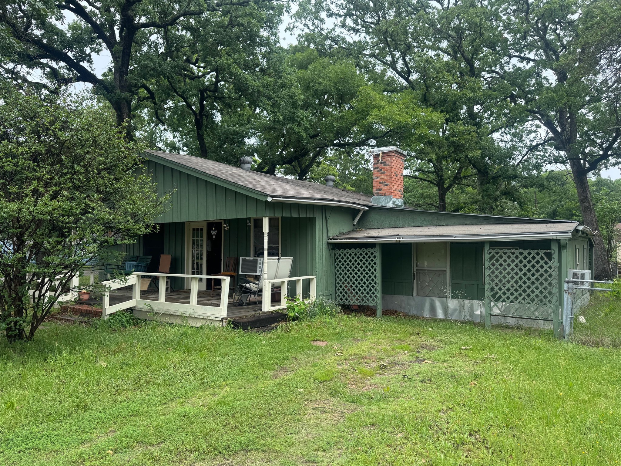 812 Cedarcrest Drive Tool TX 75143