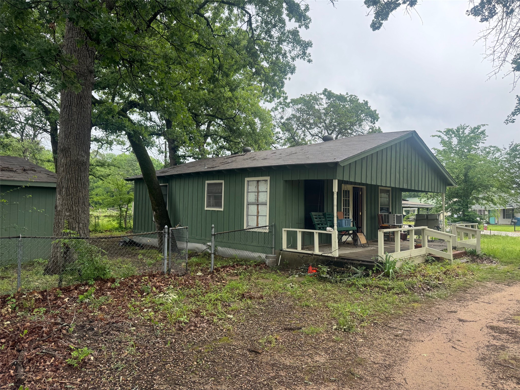 812 Cedarcrest Drive Tool TX 75143