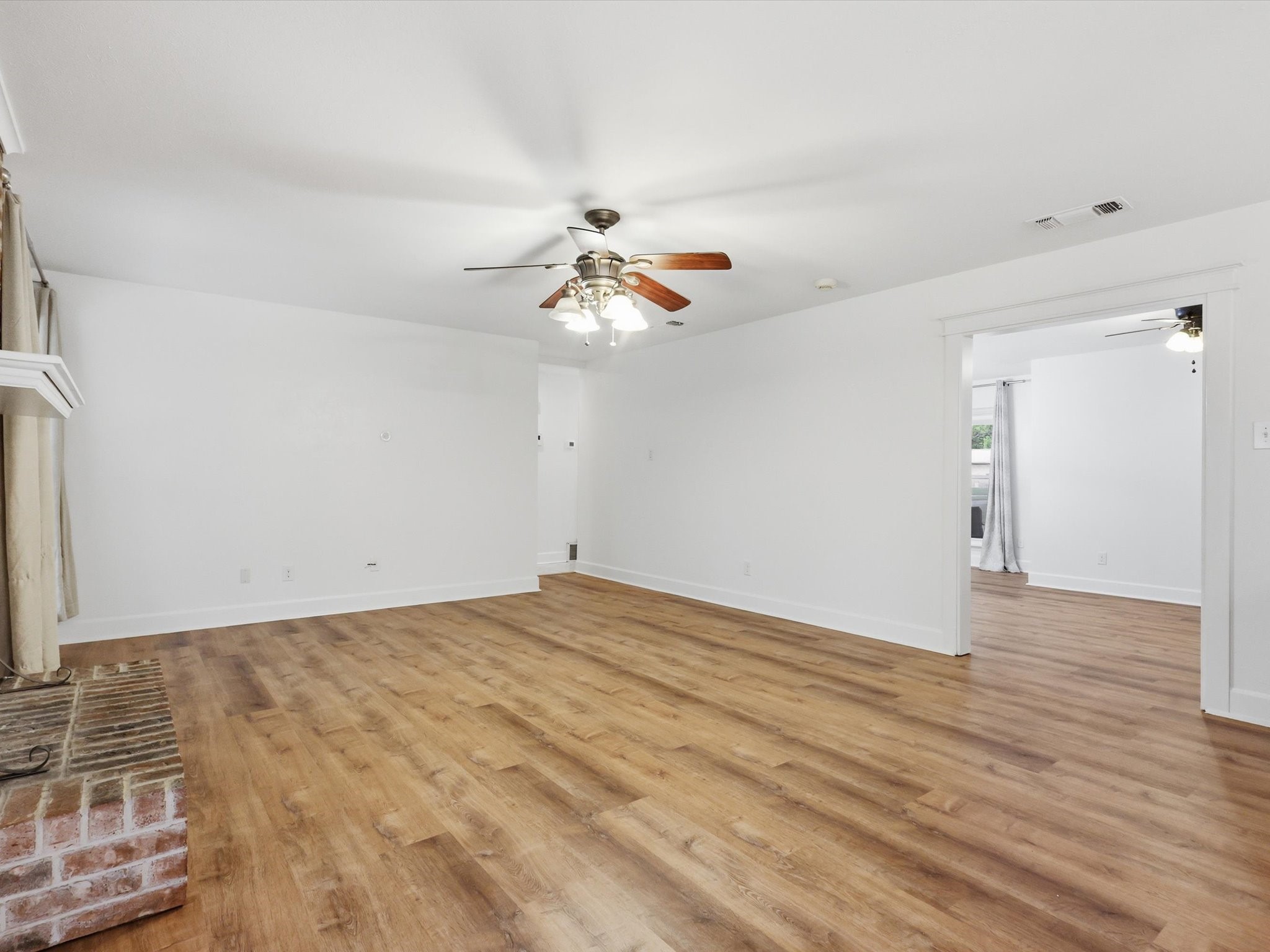 209 Valley View Court Azle TX 76020