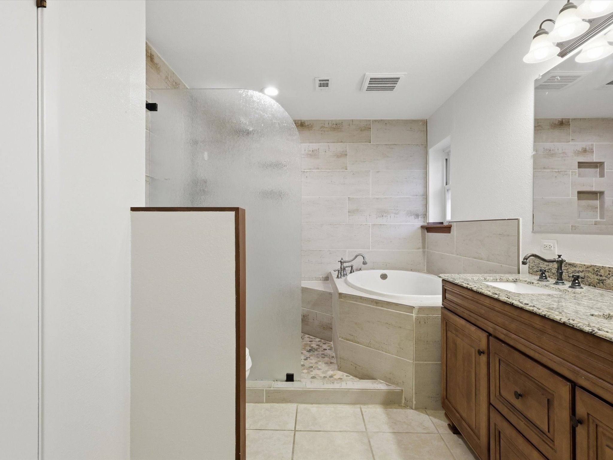 209 Valley View Court Azle TX 76020